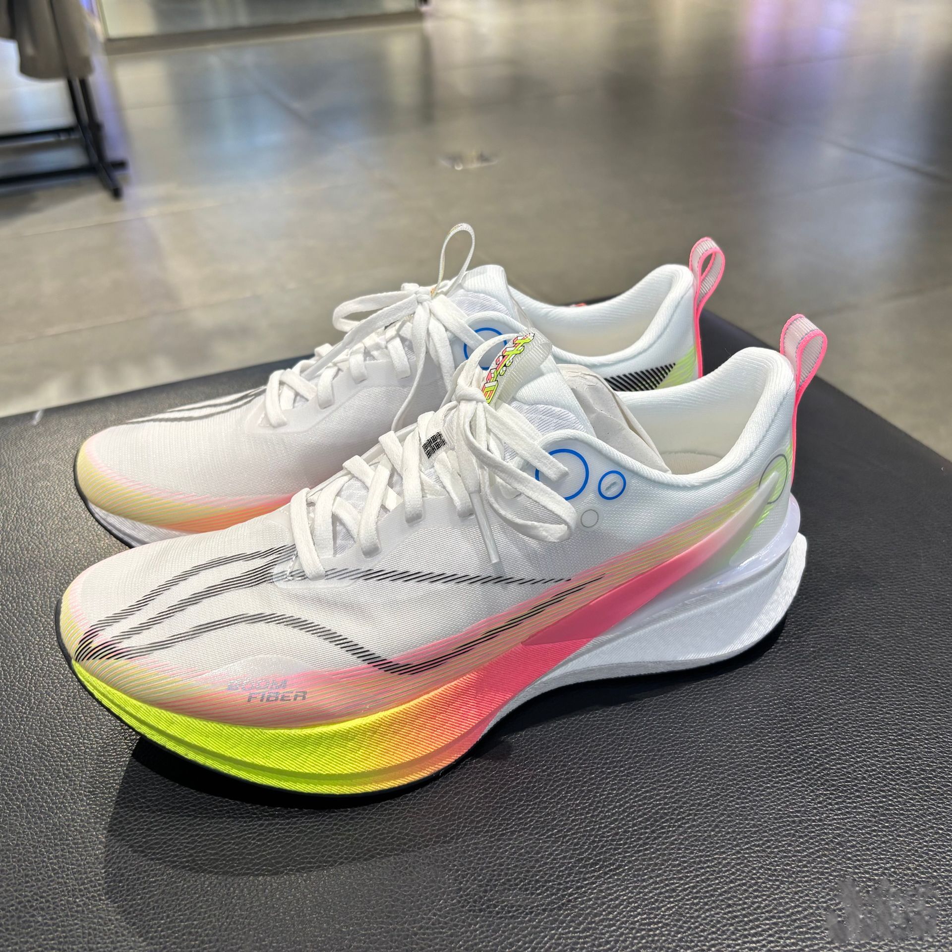 李宁 赤兔8PRO 男子跑步鞋 ARPV003