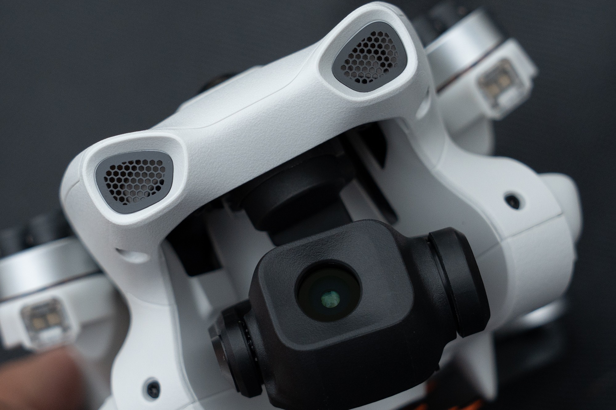 大疆DJI Lito X1/Lito 1无人机评测：更智能、更好用的新手入门级无人机