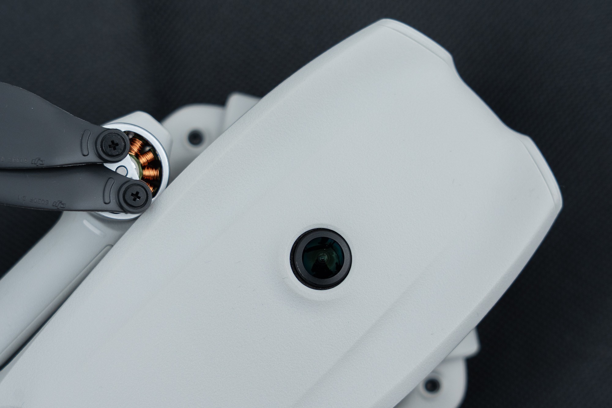 大疆DJI Lito X1/Lito 1无人机评测：更智能、更好用的新手入门级无人机