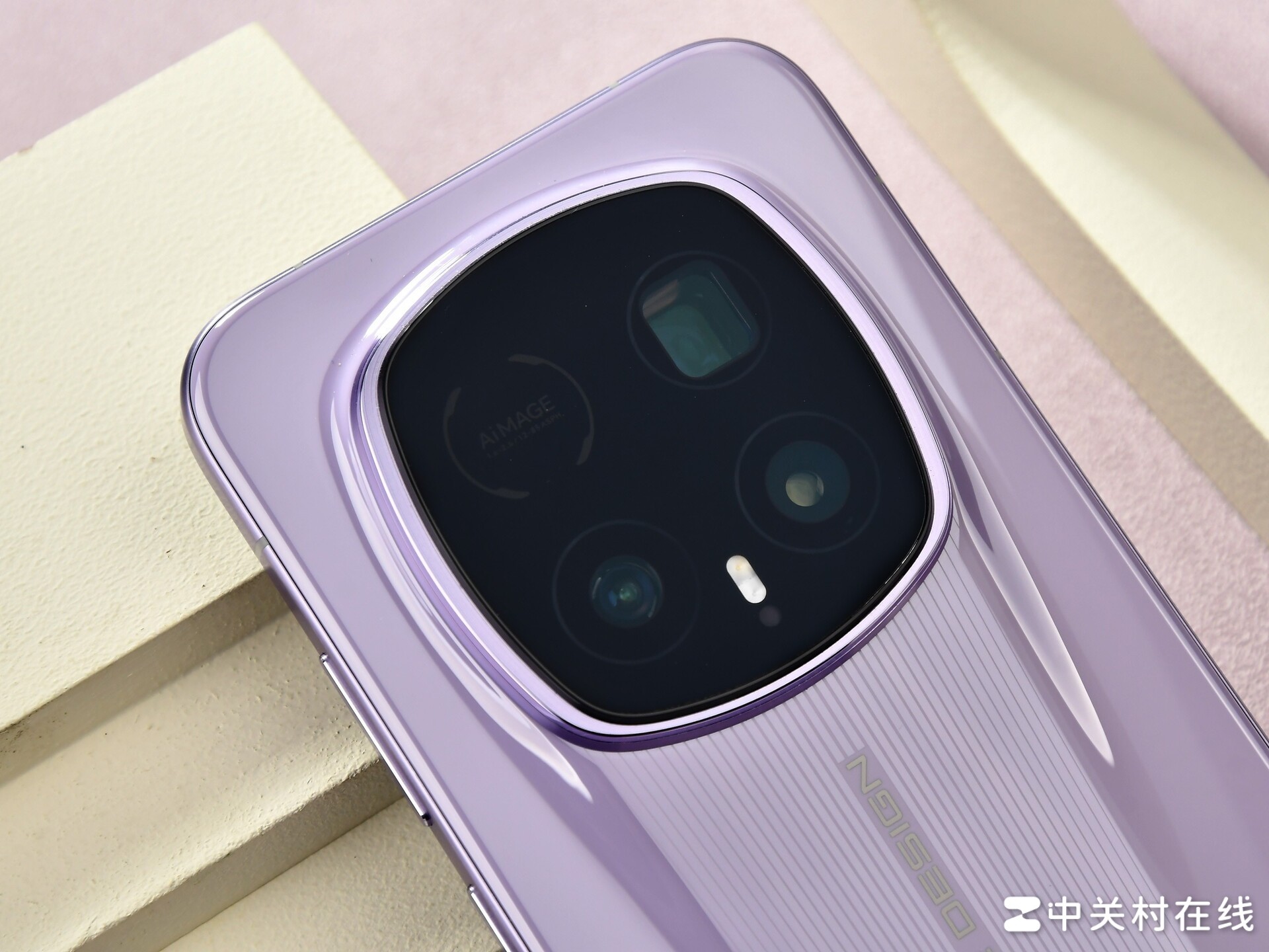 荣耀Magic8 RSR 保时捷设计上手评测:AI影像体验的新高峰