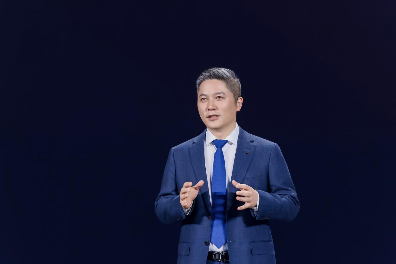 ȫ��AI �͵�ͬȨ������������ȼ��֮ҹ��ȫ��һ����9��ʽ����