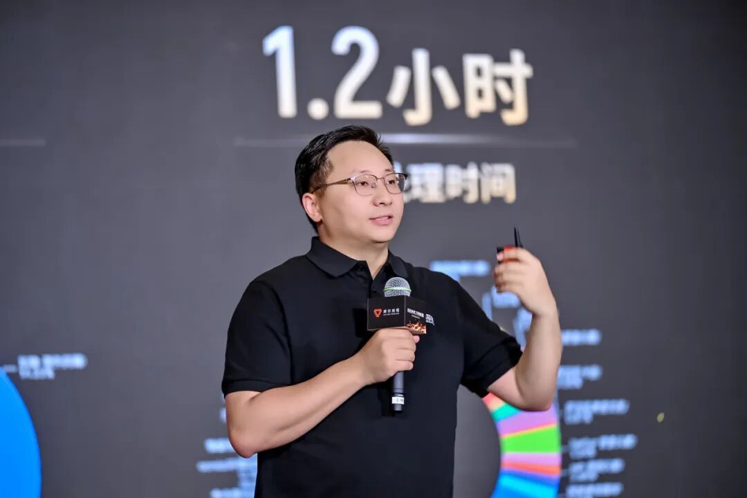 WAIC 2026 | 摩尔线程首次公开多项训练推理成果,三大“AI工厂”释放算力价值