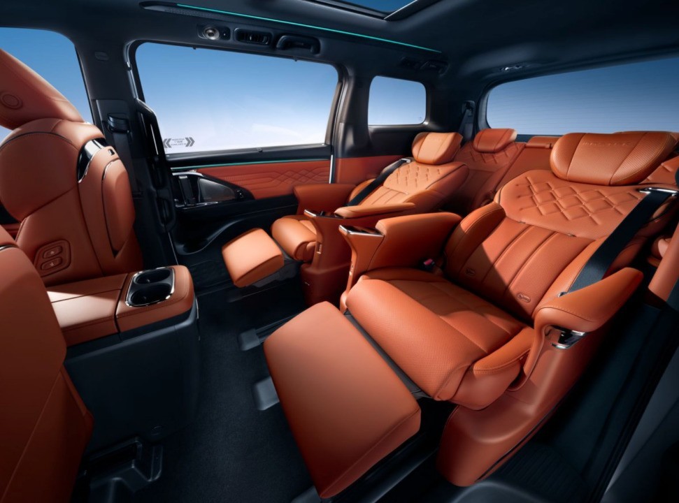 ��ʱ������24.99��Ԫ�𣡴�������M8��ʦ��ʽ���У�