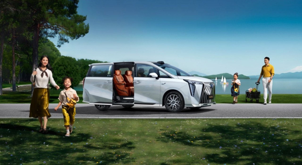 ��ʱ������24.99��Ԫ�𣡴�������M8��ʦ��ʽ���У�