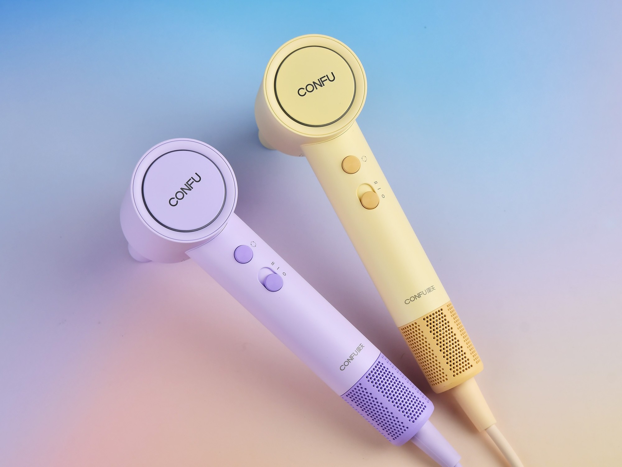 康夫F9 Mini高速吹风机体验：小巧机身藏巨能，便携与性能双向奔赴