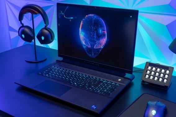 2025买电竞本别急!这款凭啥成为年度推荐?