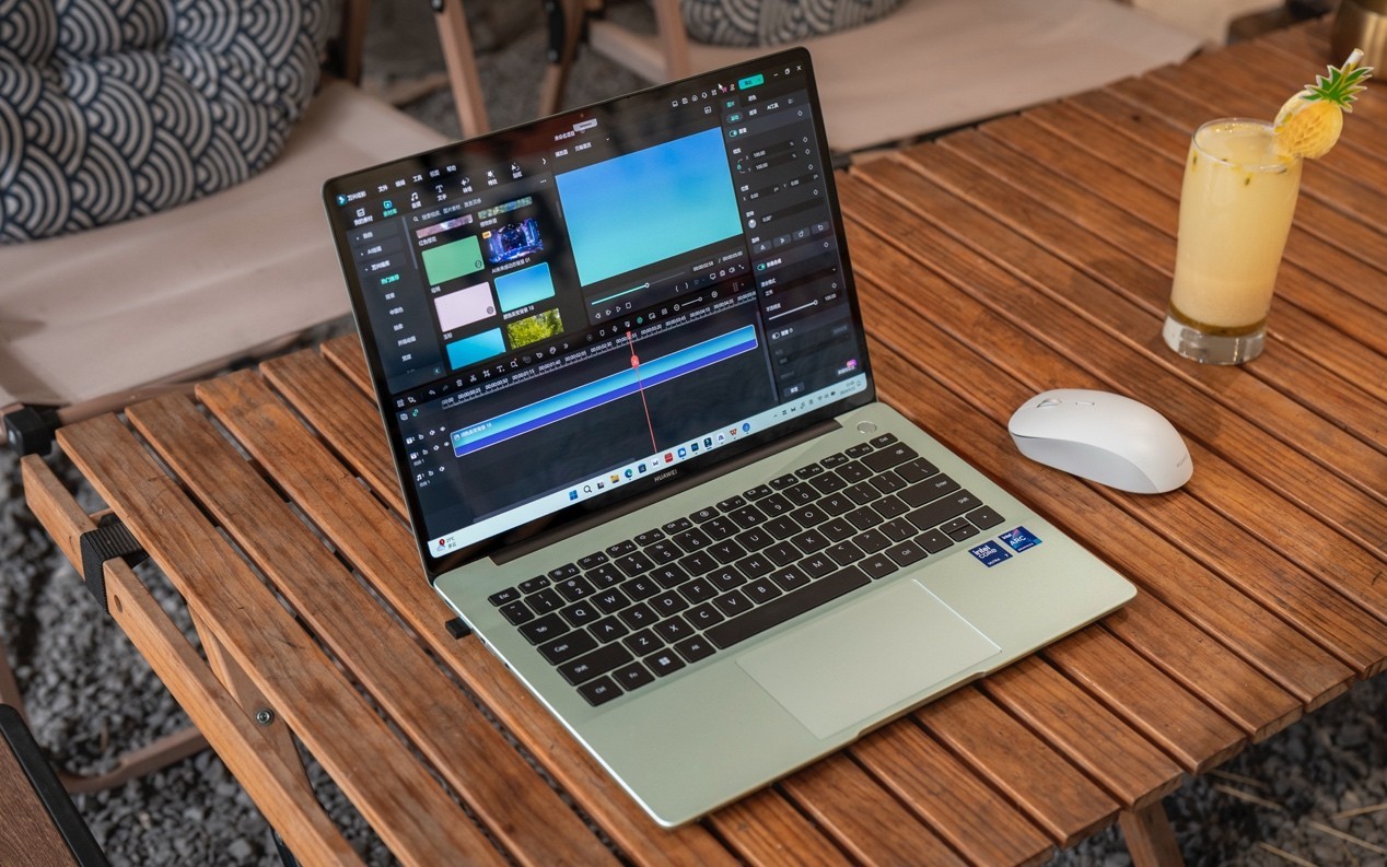 �ᱡ��Я���������ߣ��⼸�Ϊ�ʼǱ��ɳ����ѡ