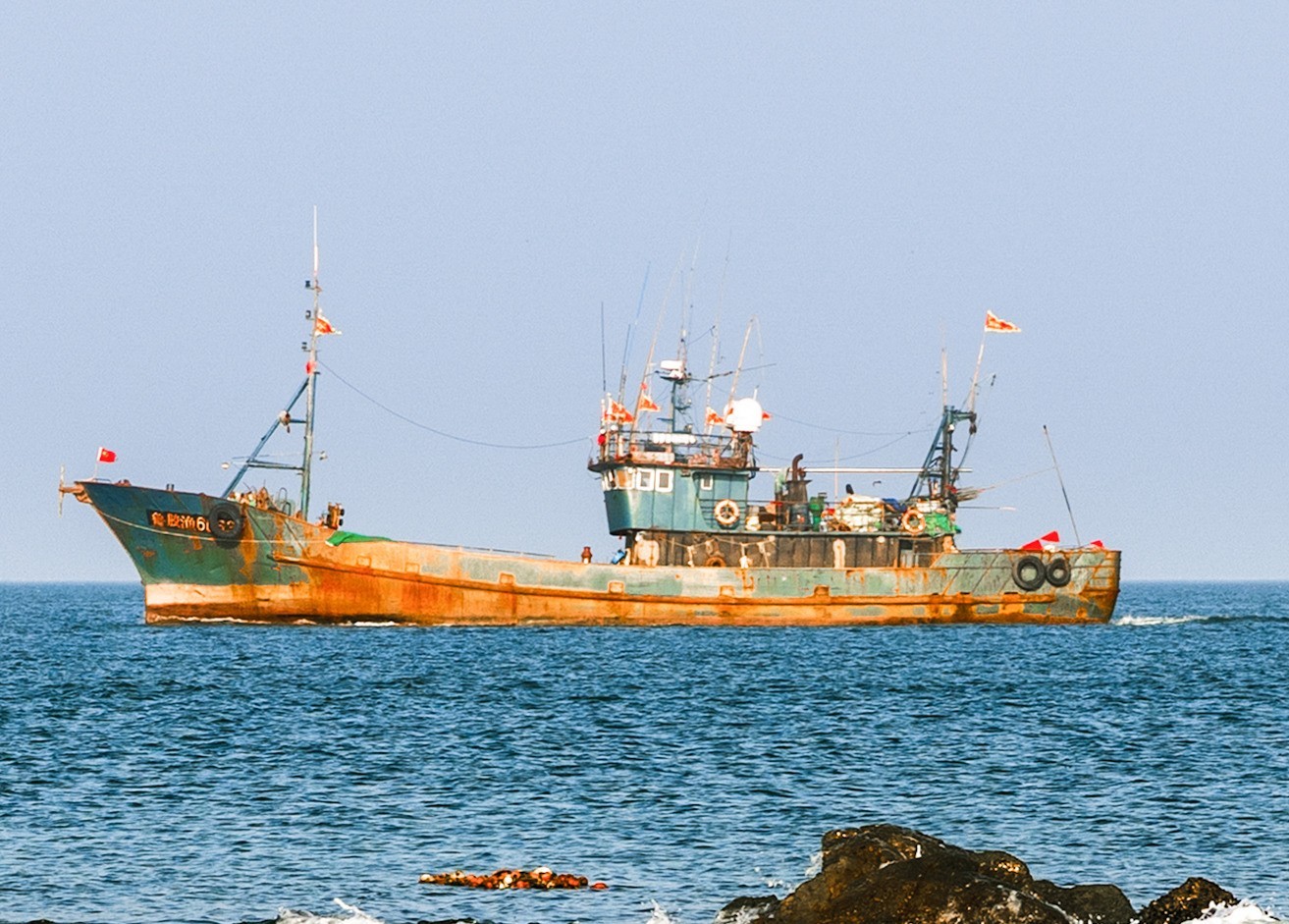 ׽˵켣 EOS R5 Mark II Ӱ