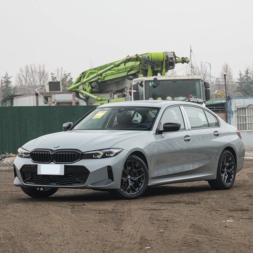 40万内豪华三厢轿车海选:四款燃油车真实体验深度对比