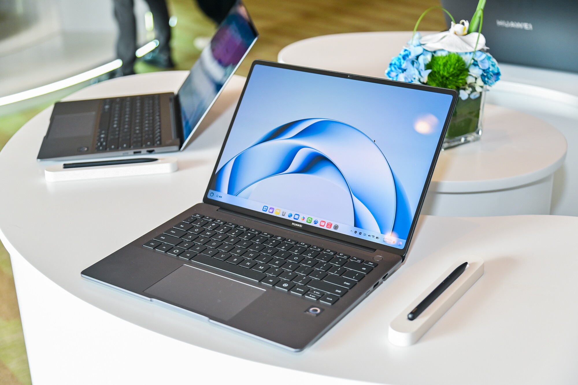 鸿蒙OS以唯一Ⅱ级评测认证领跑国产桌面OS赛道