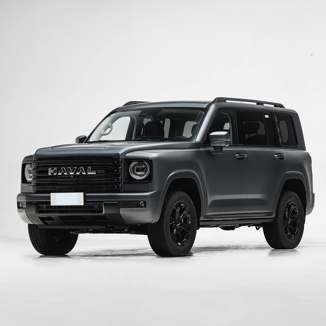 20���������д���SUV�����ʵ�����������ռ��볡������