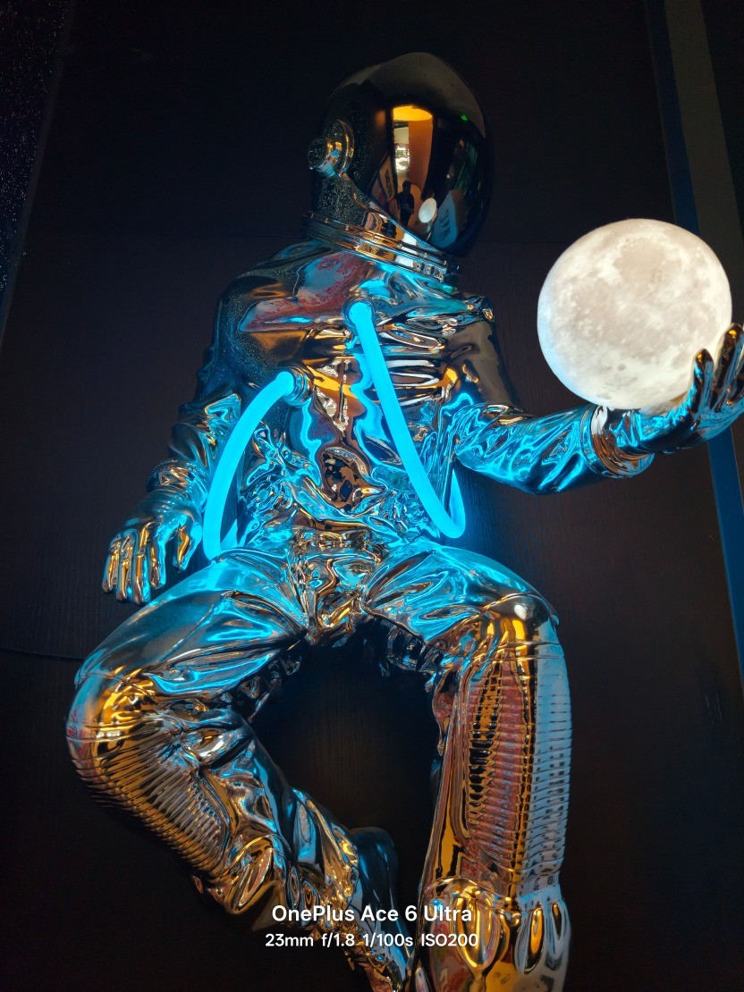 一加 Ace 6 至尊版全面评测：送给FPS玩家的一份梦想礼物