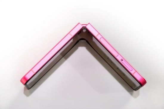 ̽GalaxyZ Flip7տմ۵콢