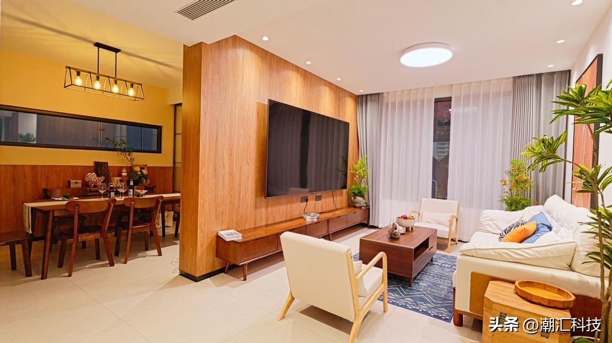 �÷��ӿƼ�չ�������Ǽ�δ���Ƽ�չ����������Ҽ�����