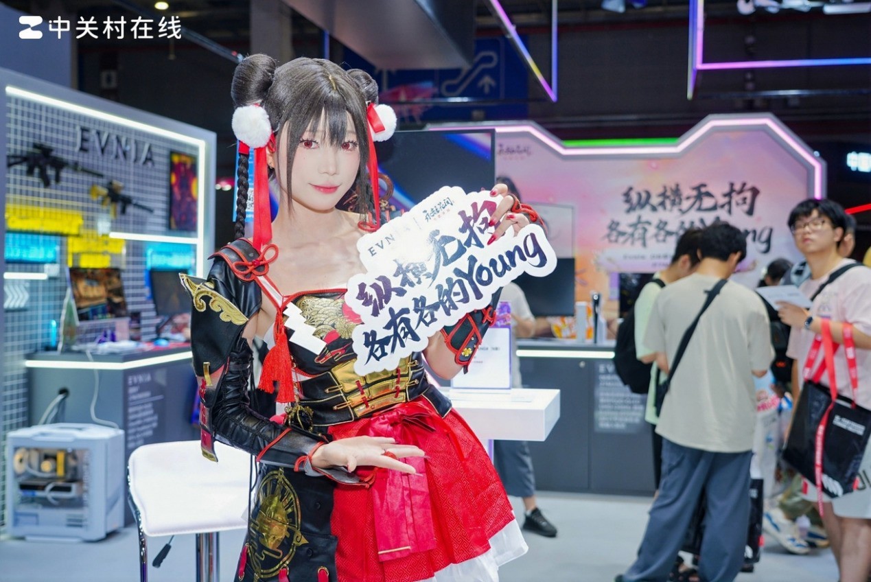 EVNIAҫBilibili World 2025Ӿʢȼ
