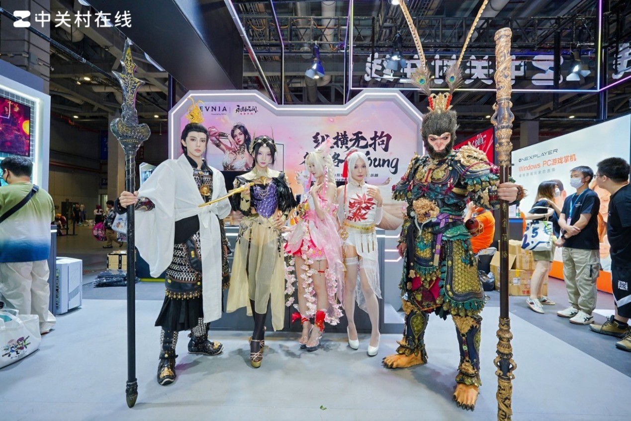 EVNIAҫBilibili World 2025Ӿʢȼ