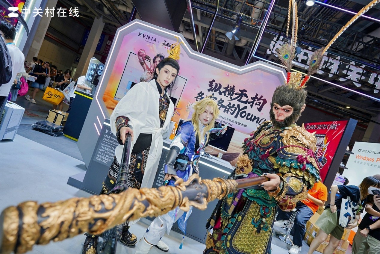 EVNIAҫBilibili World 2025Ӿʢȼ