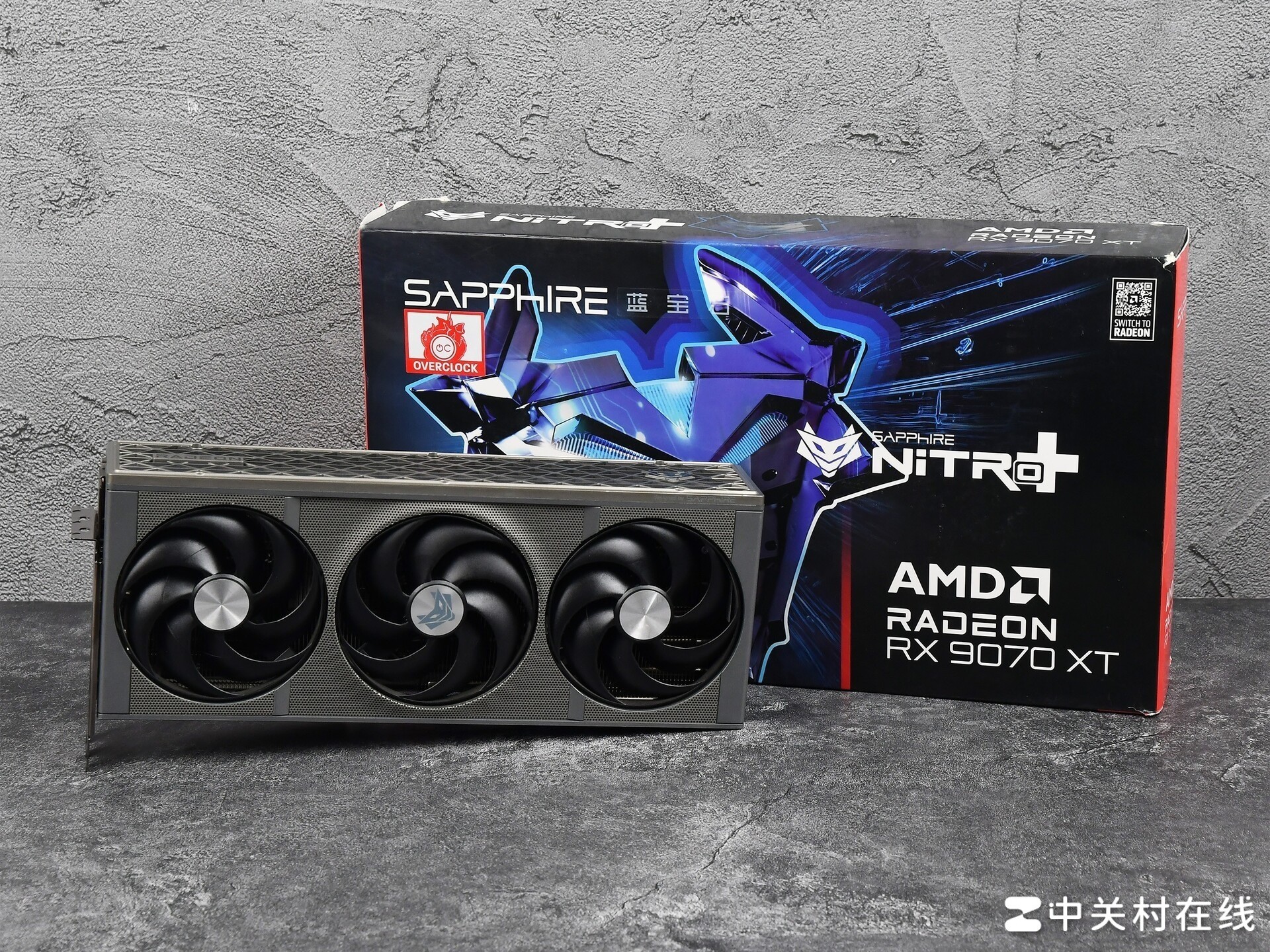 AMD 锐龙7 9850X3D首测 起飞!搭配技嘉主板蓝宝石A卡3A平台实现千帧