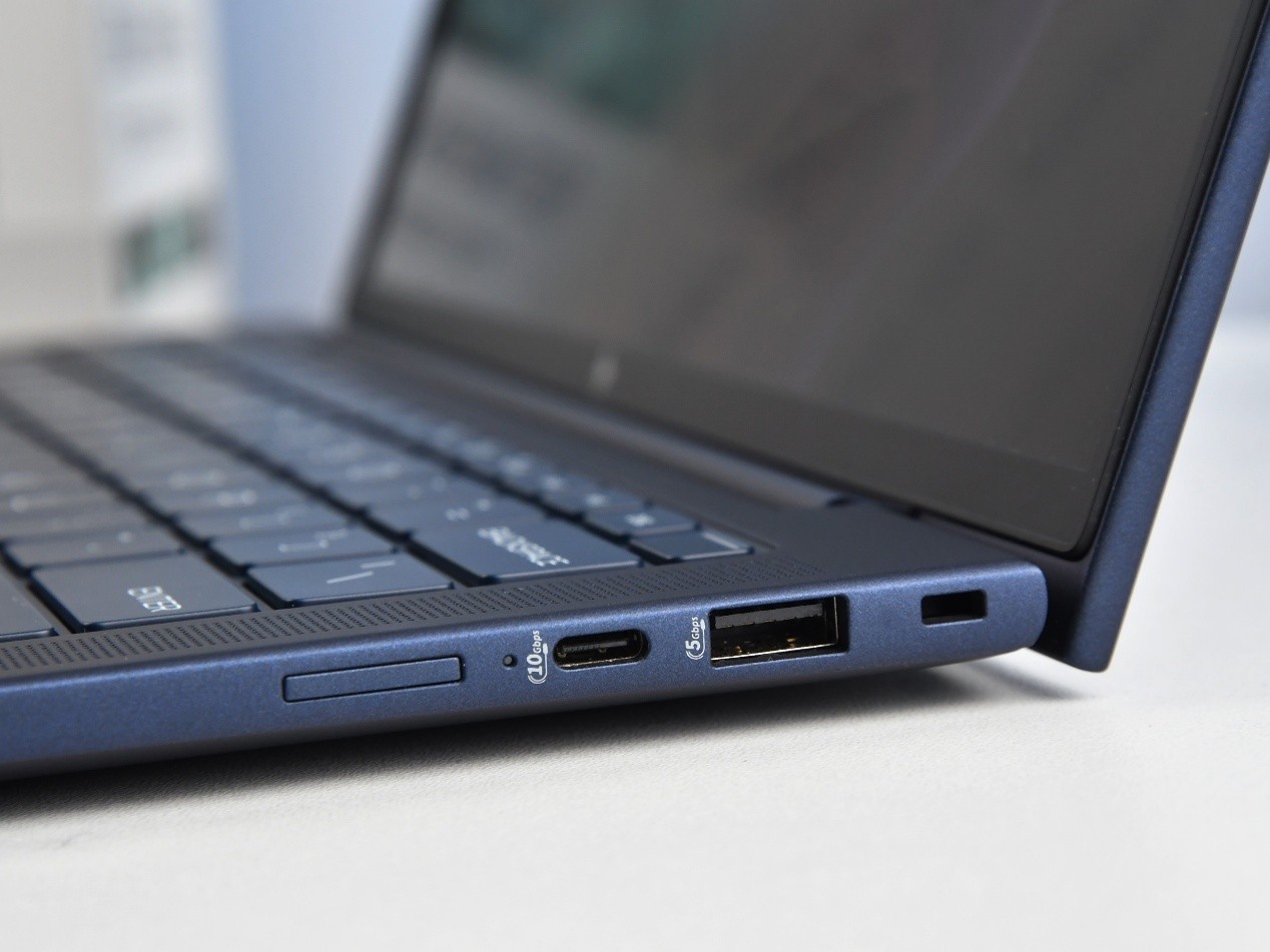 �ƶ��칫ʱ���ľ�Ӣ��AI PC������ EliteBook X G1i����