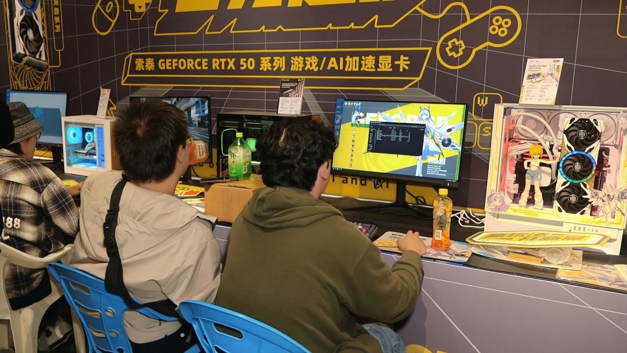 索泰助力巅模王“爱乐酷”杯 云南首届模型比武大会圆满收官