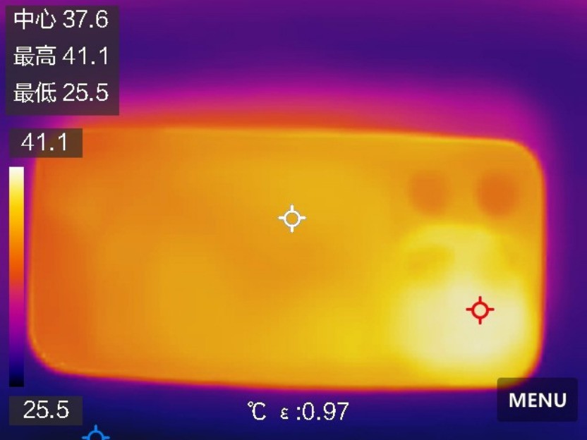 小米17全面评测:小屏,也能撑起旗舰的全部想象