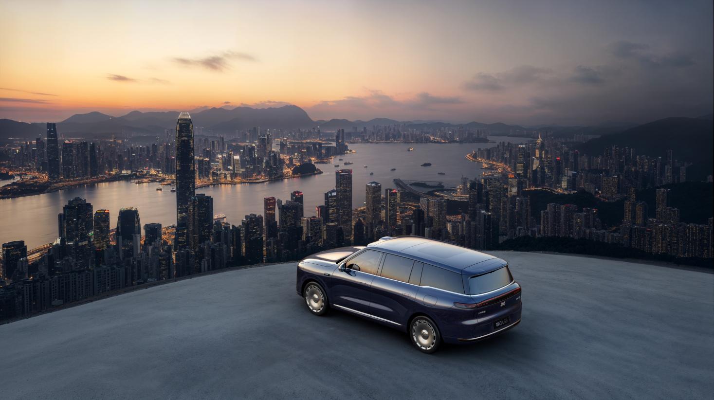 32.28万元起!智己LS9震撼上市全系皆Ultra,30万级旗舰爆品来了!