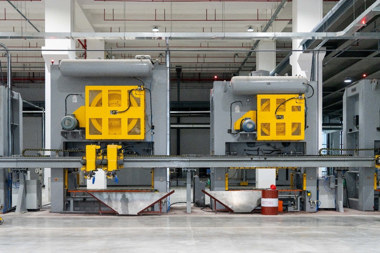 从“螺丝刀”到“智能机器人”,中国空气源热泵行业也有了超级工厂