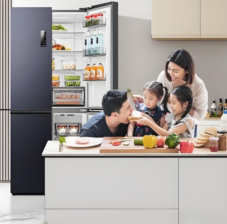 ���ڼҵ����С���У����۲��ѵ磬������ʡǮ