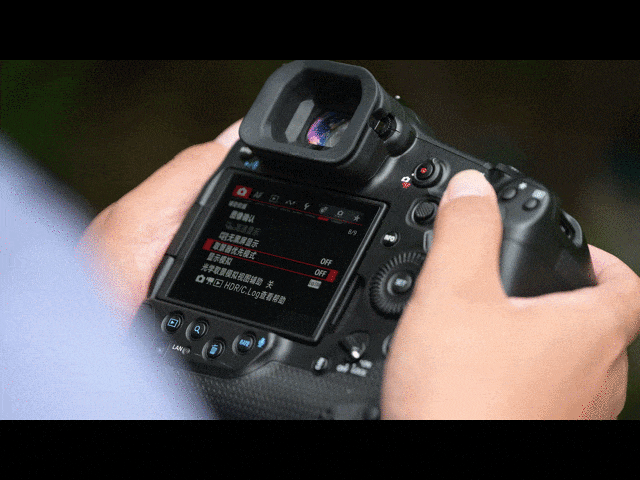 ��˳�� ���ɿ� ����EOS R1 Ver1.1.2�̼���������