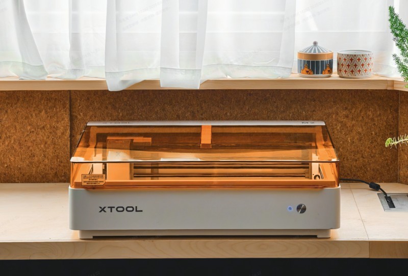 全球个人创意工具龙头 xTool发布 M2 智能激光雕刻机