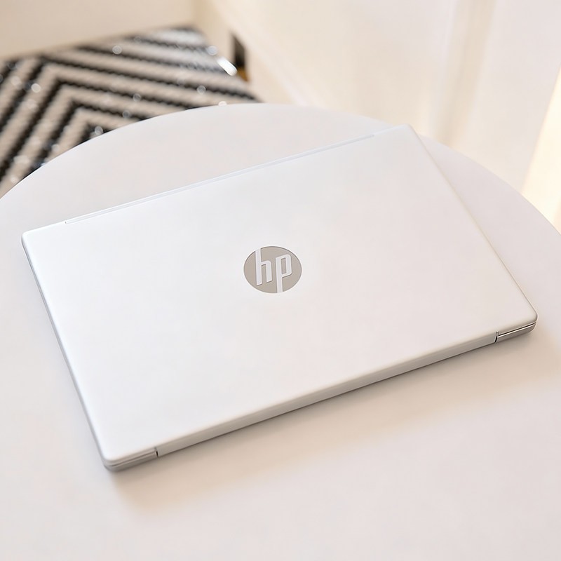 惠普 星Book 15（R7-7730U、8GB、512GB）