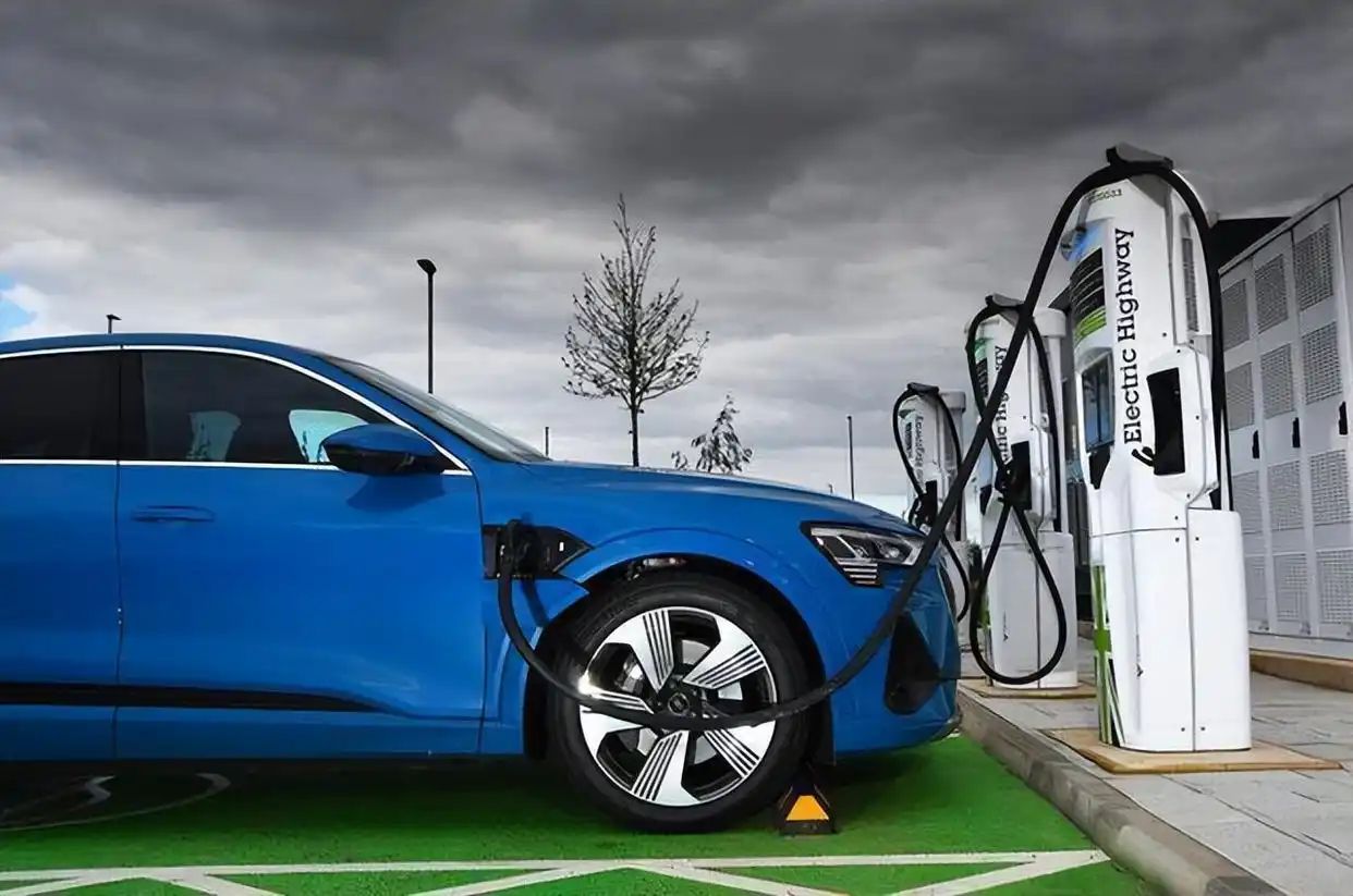 ����ģʽ��һ���ں� HEV�ʹ���PHEV����