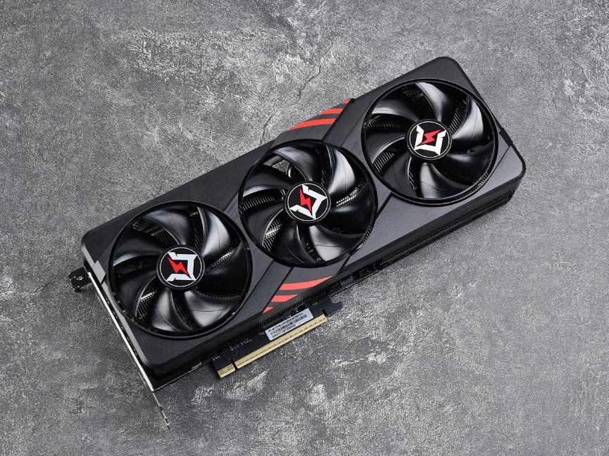 ����RTX 5070 Ti���컷�����ԣ�DLSS 4.5����4K·��׷���µĺ�����