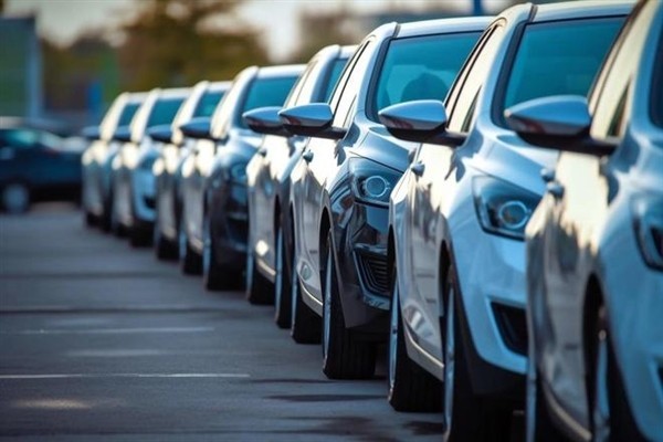 曝部分车企玩“猫腻”:订单注水营造爆款热销假象