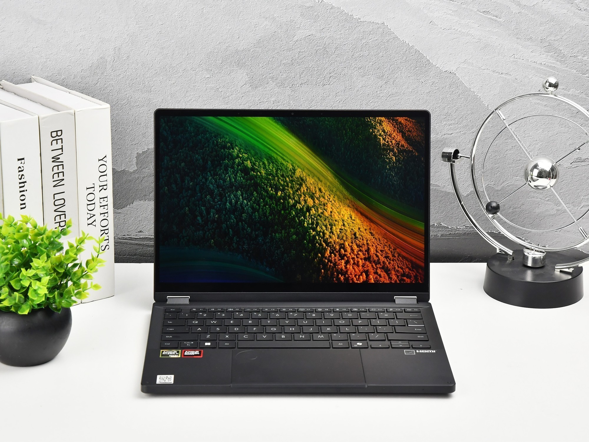 �������黪˶Pro Art��13 2026������AI Max+ 395�ӳֵı�Я��������