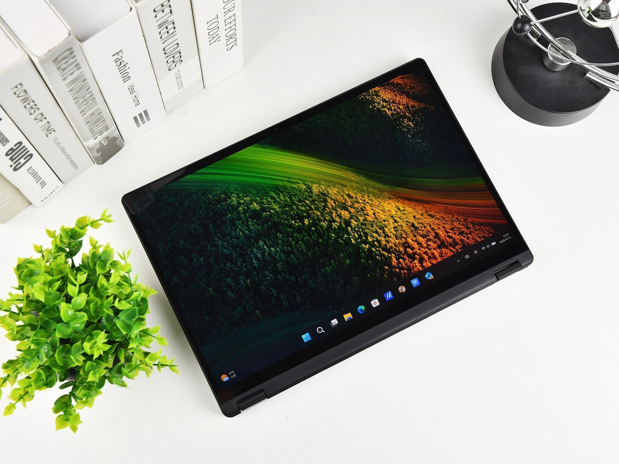 �������黪˶Pro Art��13 2026������AI Max+ 395�ӳֵı�Я��������