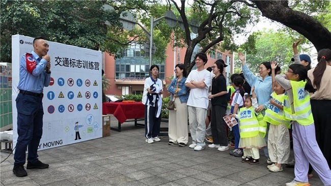 九号电动车携手深圳市蛇口街道办开展交通安全宣传 以实际行动守护骑行安全