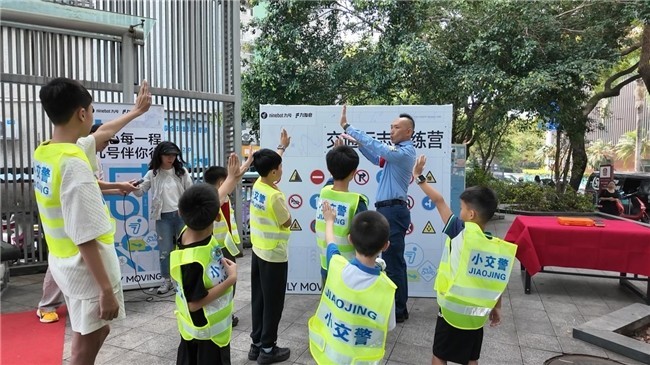 九号电动车携手深圳市蛇口街道办开展交通安全宣传 以实际行动守护骑行安全