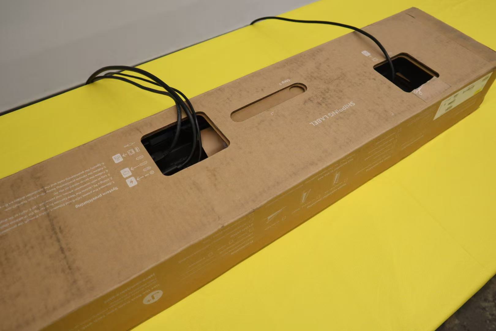 С Jabra Ƴ PanaCast 40 VBS