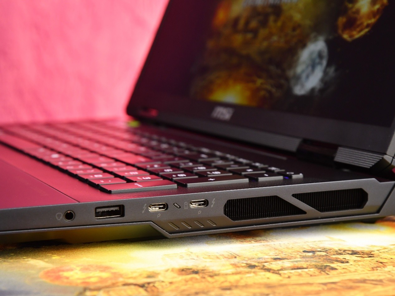 �����콢����� ΢��̩̹18 Ultra �����ذ� 2025����