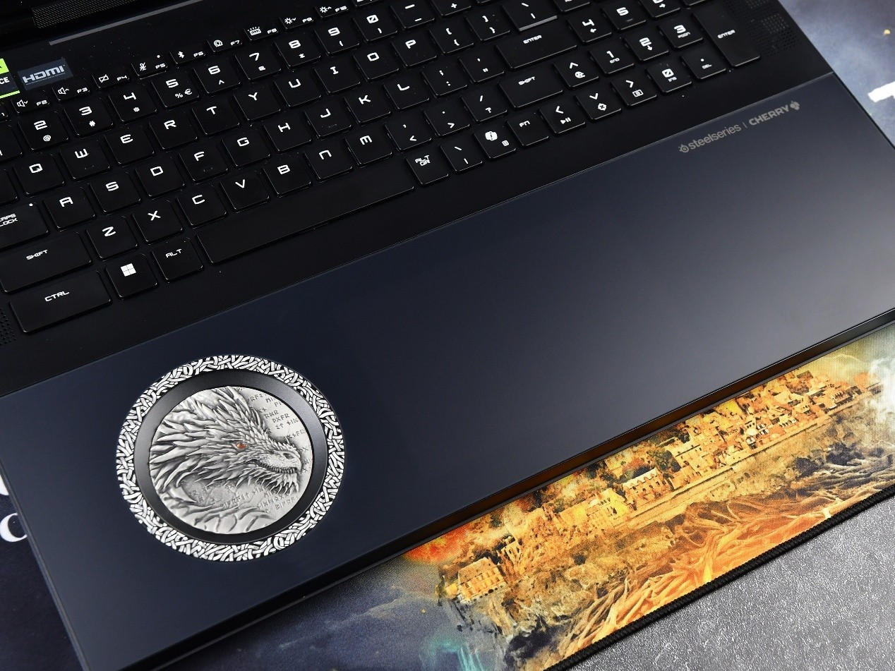 �����콢����� ΢��̩̹18 Ultra �����ذ� 2025����