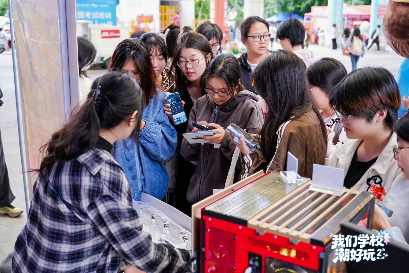 ��̬Я�����洢��Ʒ�ս����ݴ�ѧ�����������У԰�Ƽ���ſ