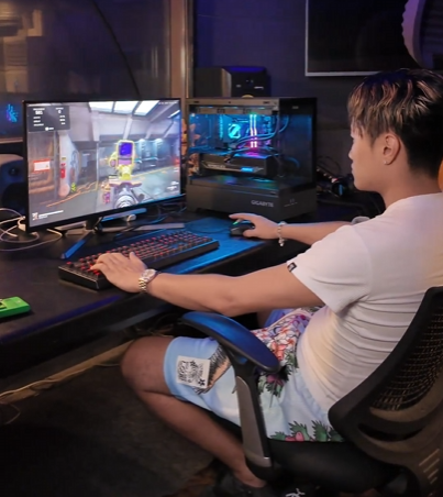 技嘉AORUS全明星计划持续发力:跨界联动多领域名人 定制全家桶主机彰显实力