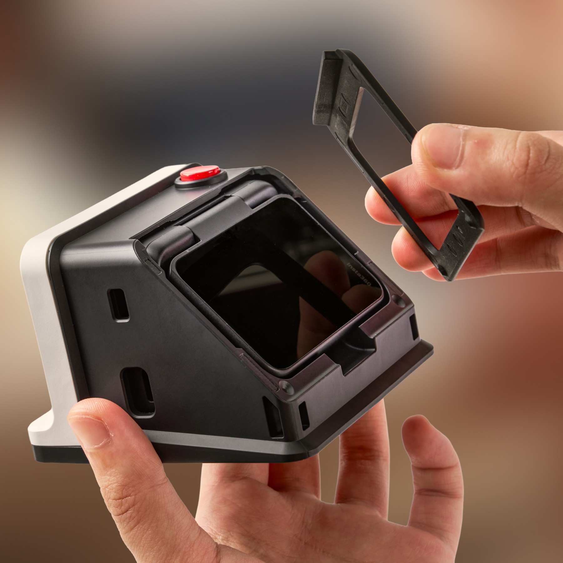 PGYTECHȫ�·���GOUltraȤ����װ����Insta360��Я�֣�̽���˶�����³���