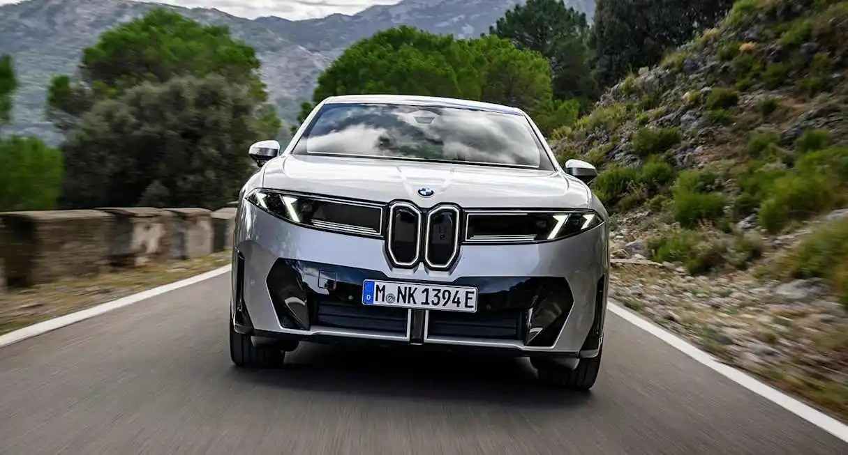 2026��30�򼶴���SUV�����ִ𰸣�����iX3��С��YU7����Ա�