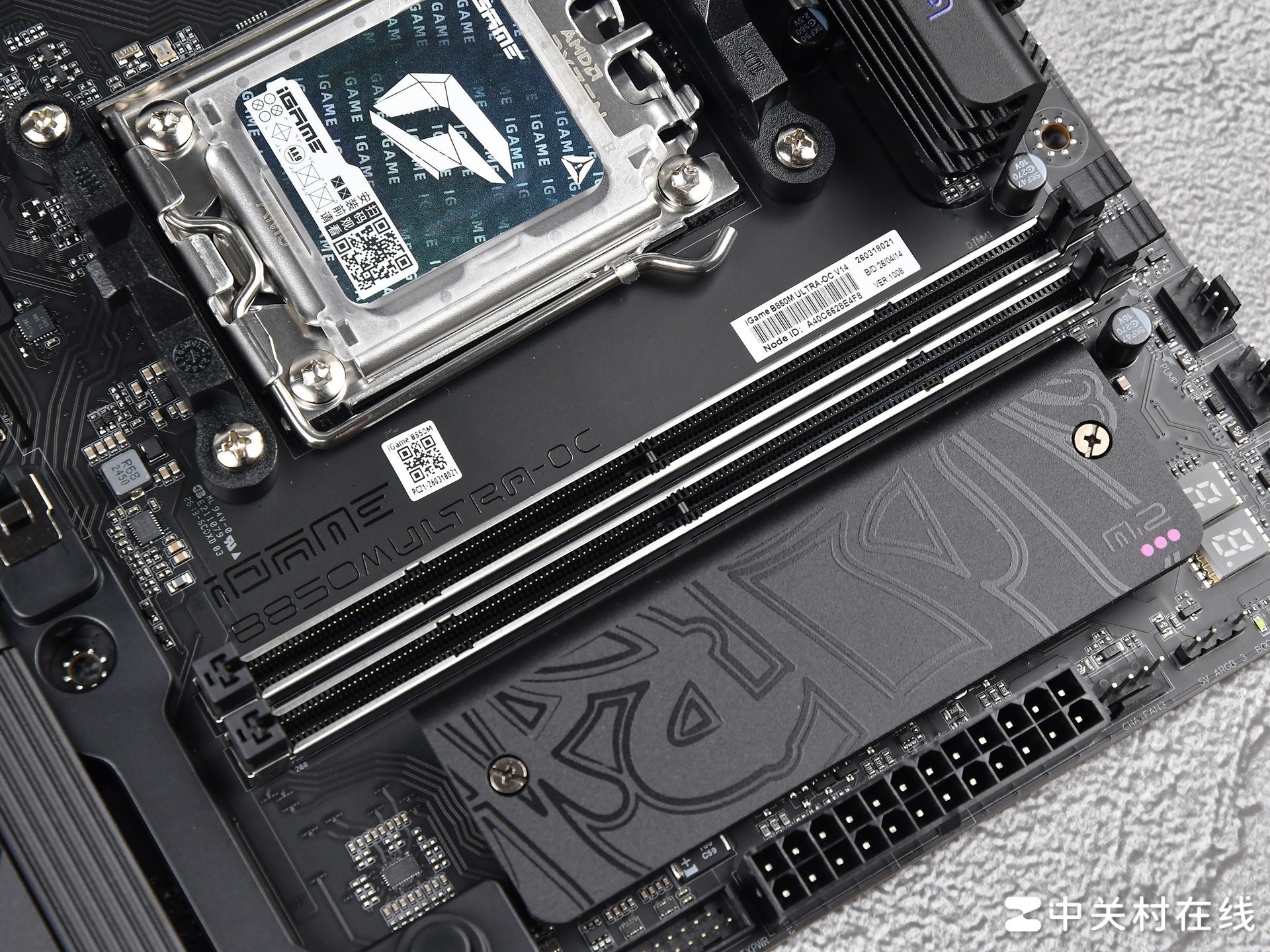 七彩虹iGame B850M ULTRA-OC V14主板评测 嘻哈潮酷 干元级X3D超频黑马