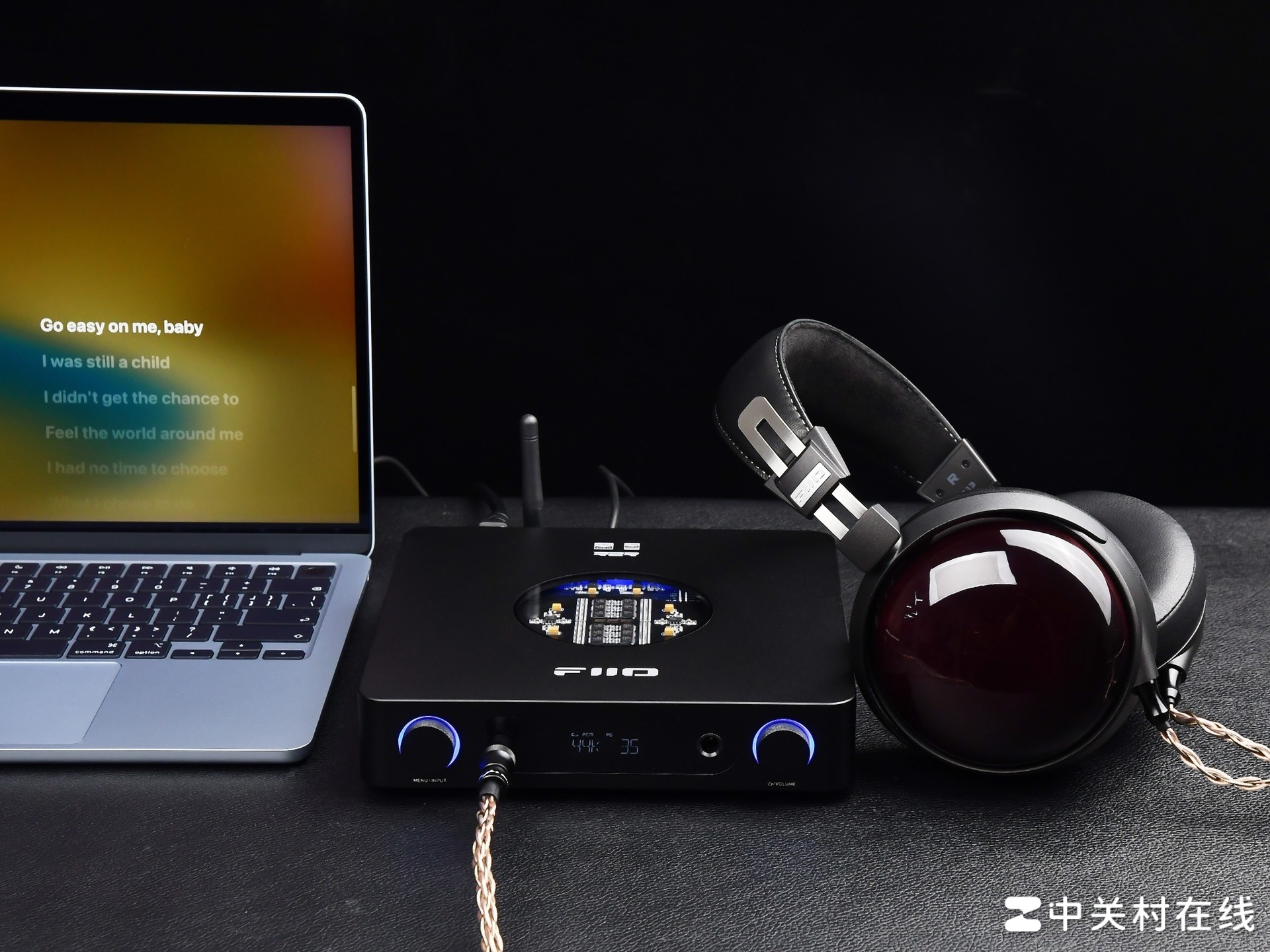 不到旗舰价,玩出旗舰感:飞傲FT13木碗动圈耳机深度体验