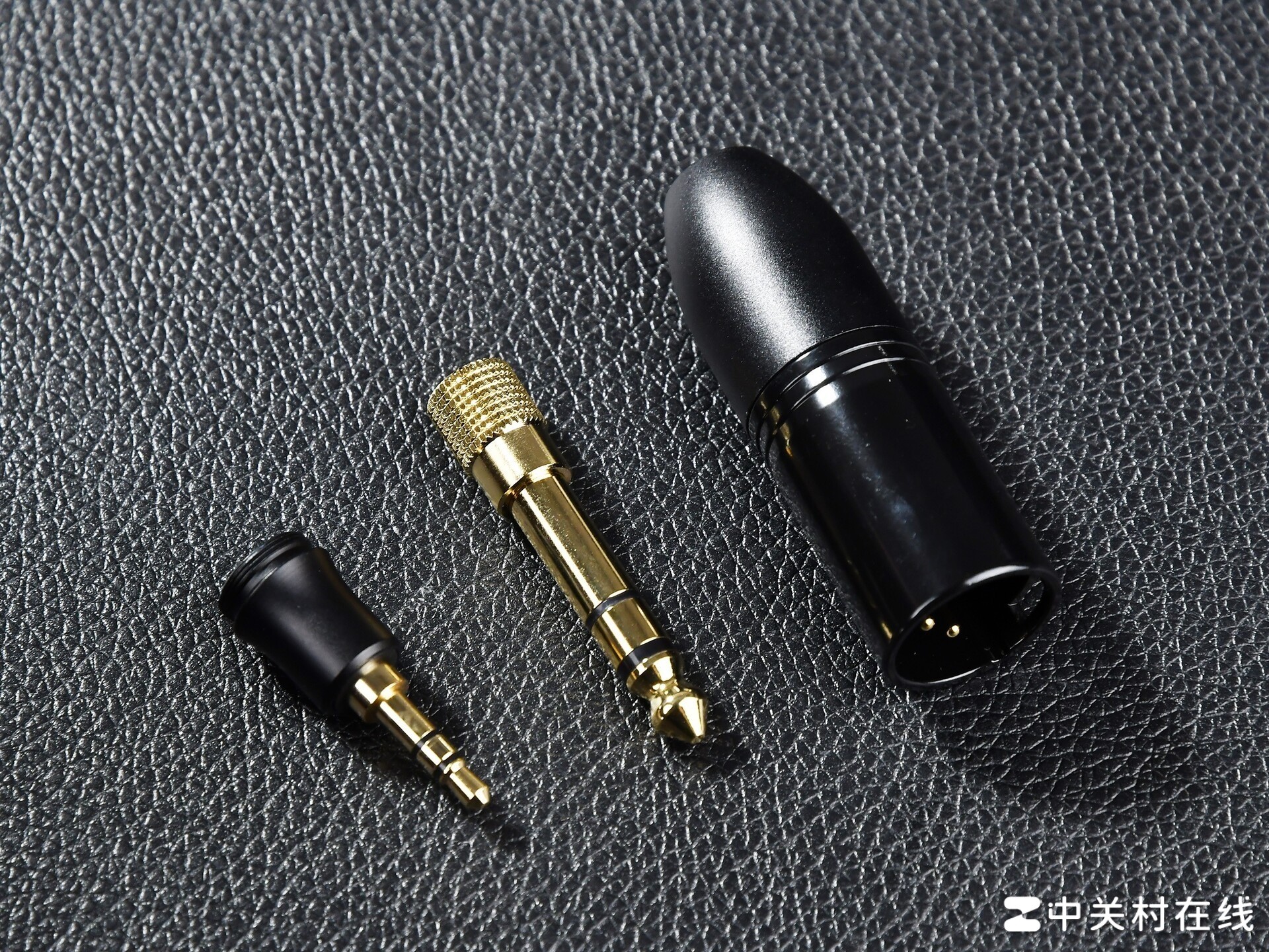 不到旗舰价,玩出旗舰感:飞傲FT13木碗动圈耳机深度体验