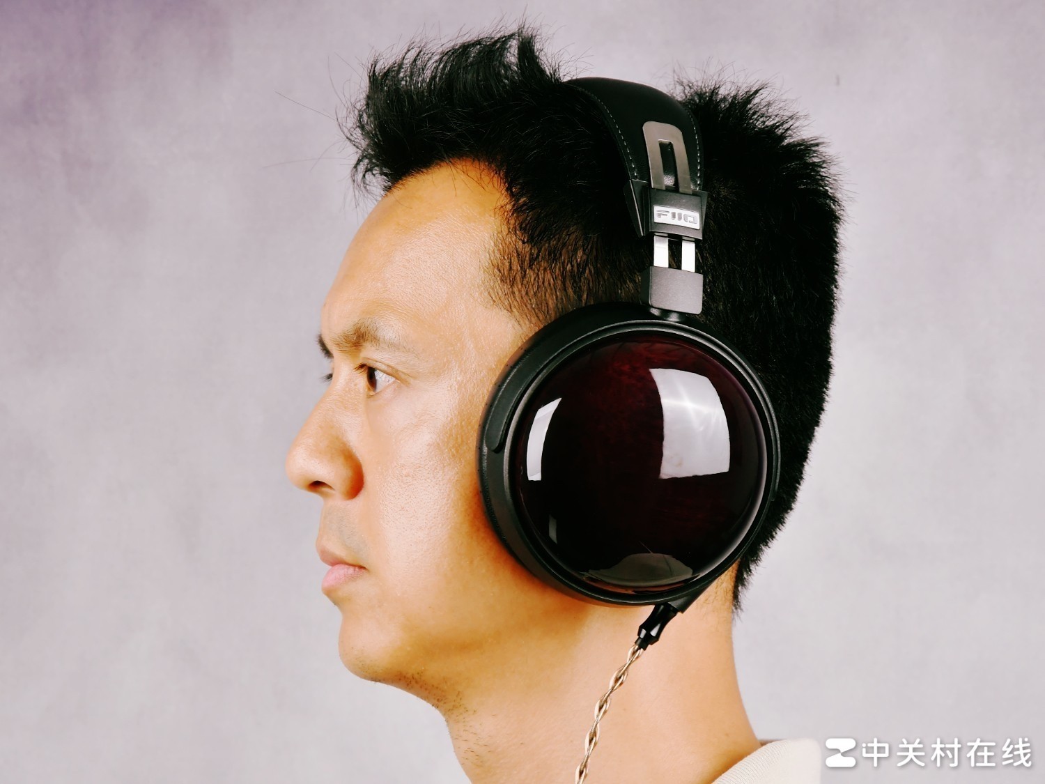 不到旗舰价,玩出旗舰感:飞傲FT13木碗动圈耳机深度体验