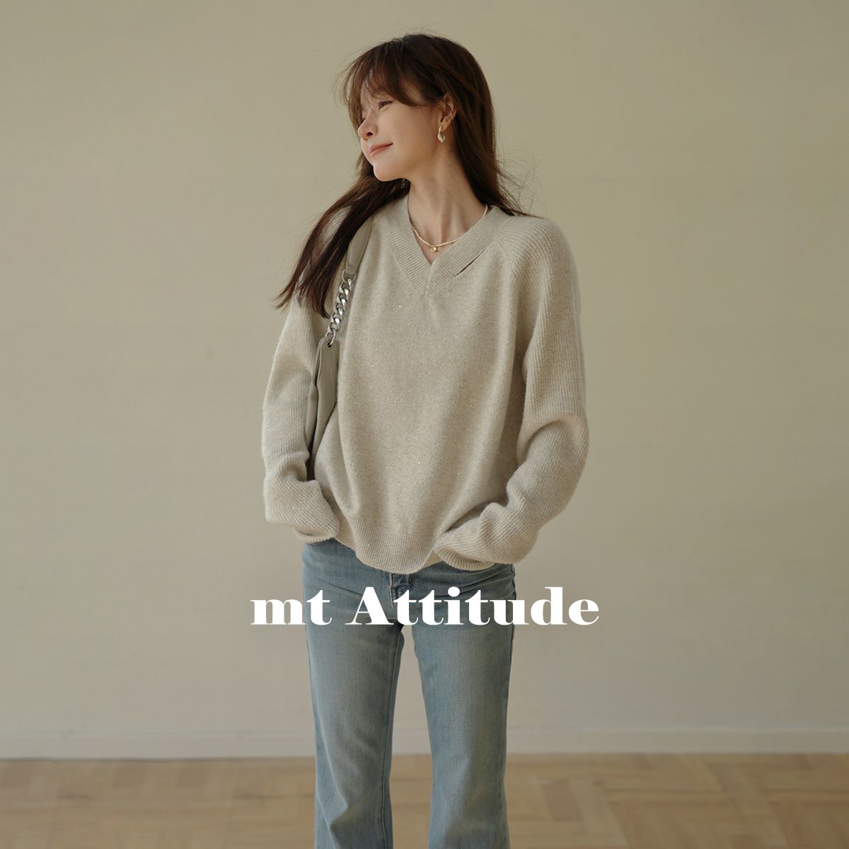 MT 时髦小v领 女士针织衫 2024冬款